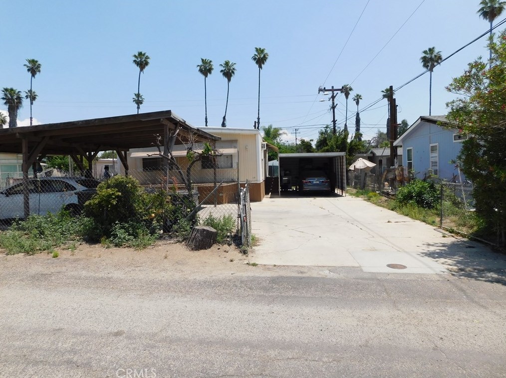 22722 Raymond Rd, Perris, CA 92570