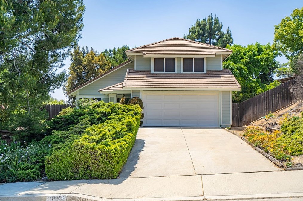 11925 Yellow Iris Way, Moreno Valley, CA 92557-6024