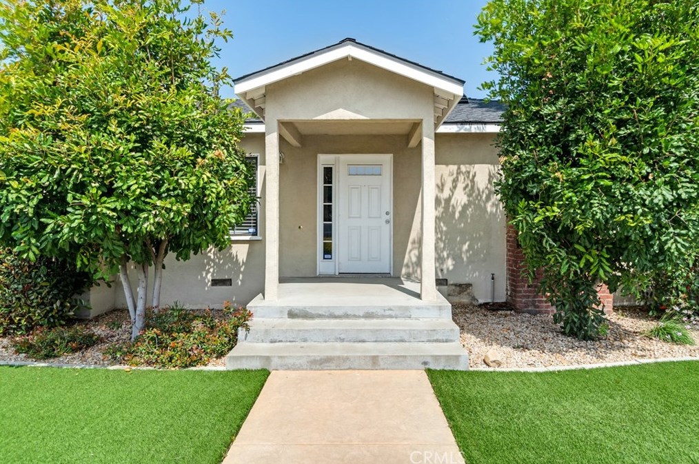 1305 S Siesta Ave, West Covina, CA 91790