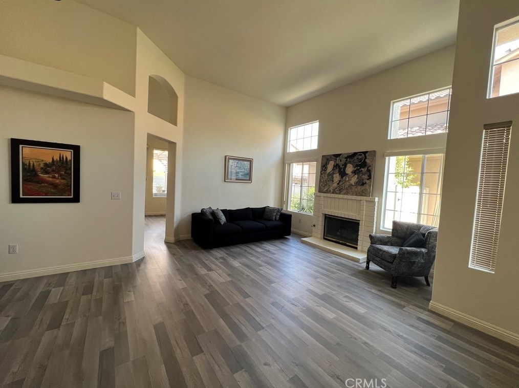 1290 Green Island St, Banning CA  92220-5495 exterior