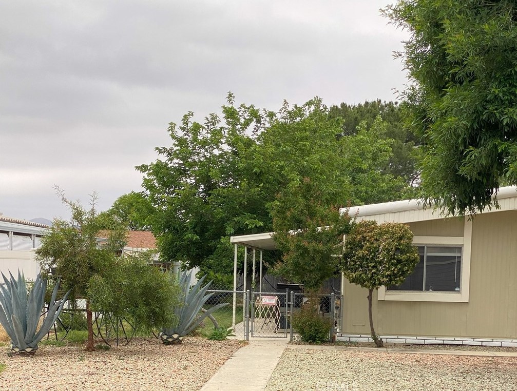 43337 Edith Way, Hemet, CA 92544-1925