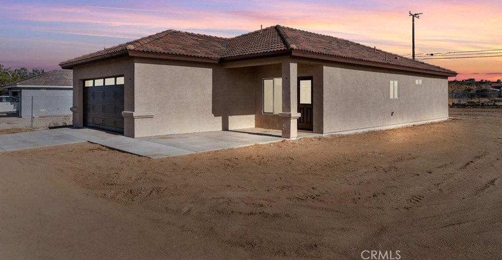 16507 Juniper St, Hesperia, CA 92345