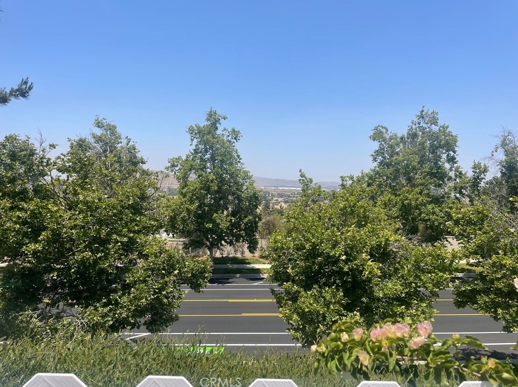 28808 Avalon Ave, Moreno Valley, CA 92555-7065