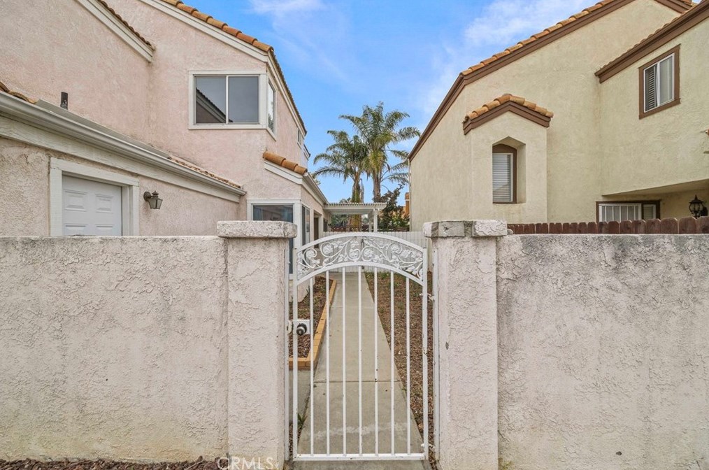 23791 Via Olivia, Murrieta, CA 92562-2057