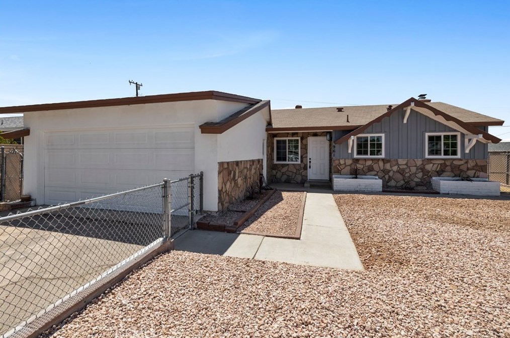 961 Keith St, Barstow, CA 92311-2634