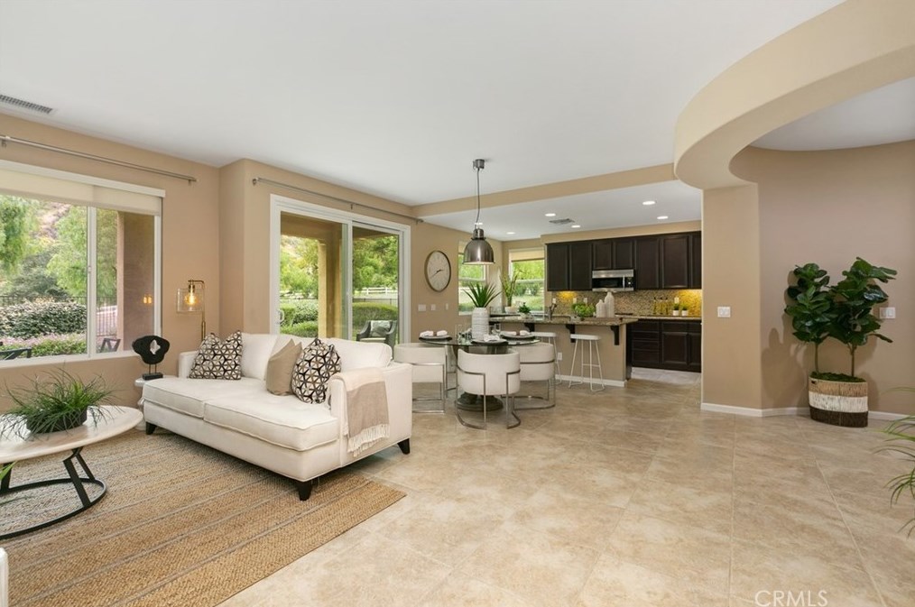 8594 Cuyamaca St, Corona, CA 92883-4195