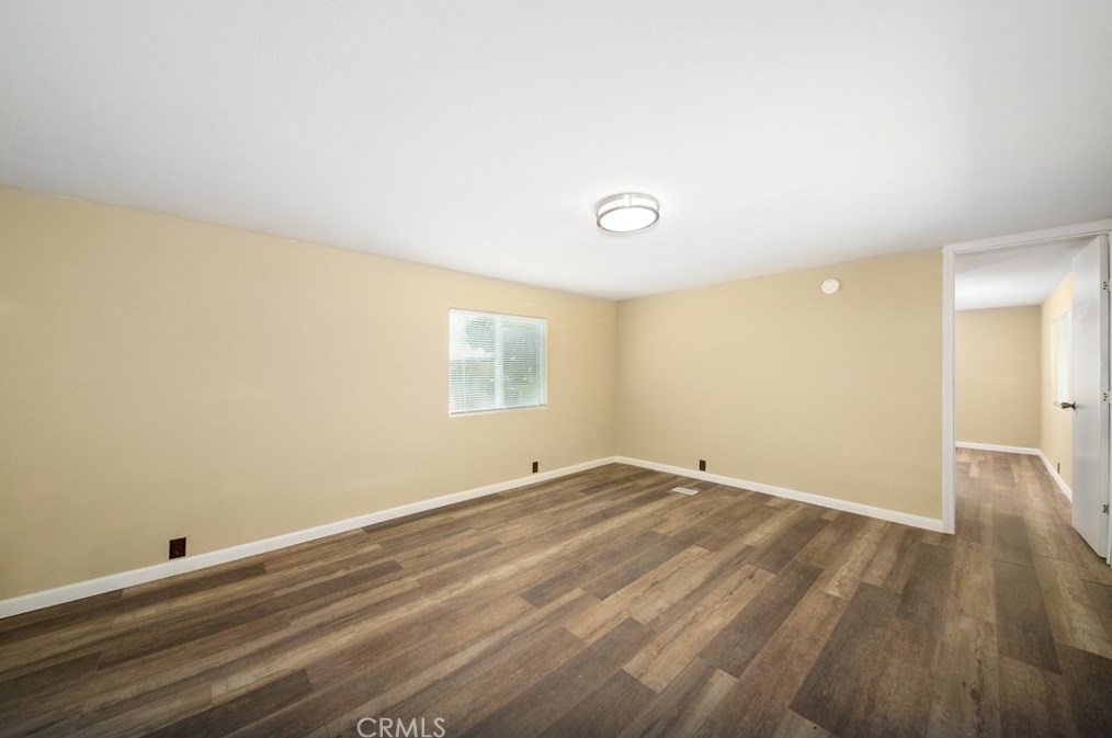 19010 Hinton St, Hesperia CA  92345-6742 exterior