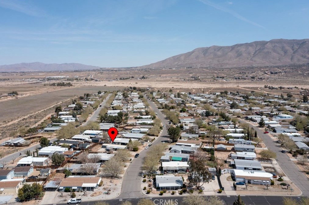 19010 Hinton St, Hesperia CA  92345-6742 exterior