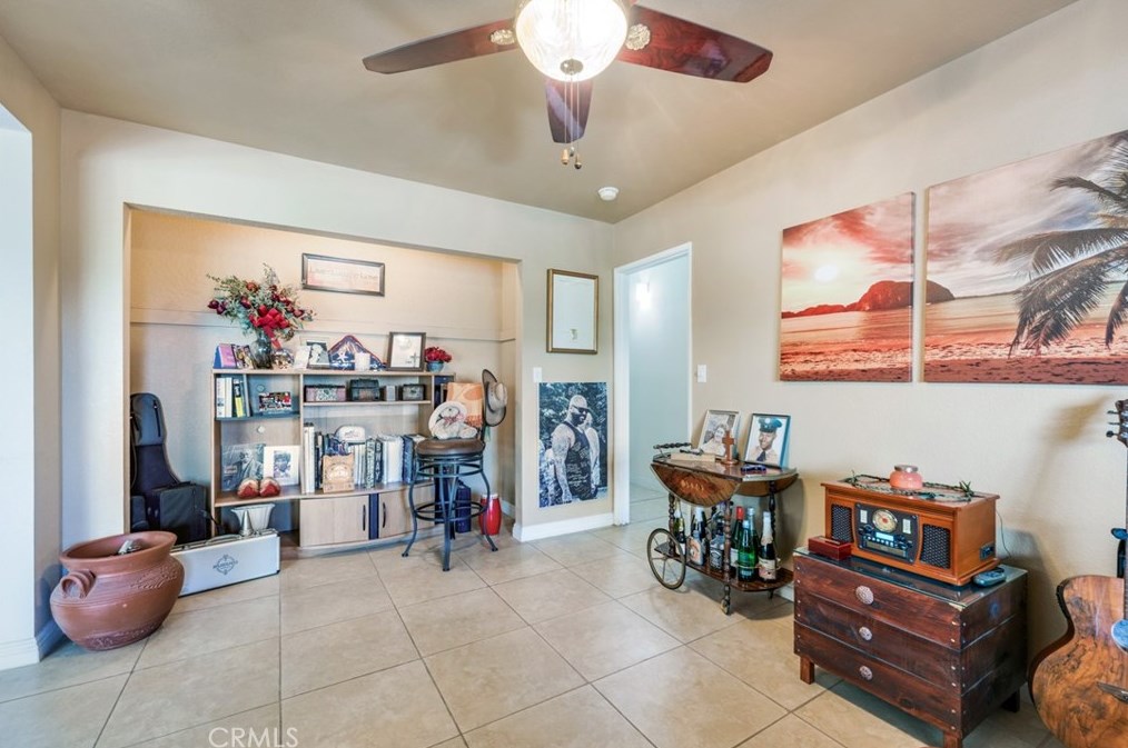 26203 Kalmia Ave, Moreno Valley CA 92557-5757 exterior