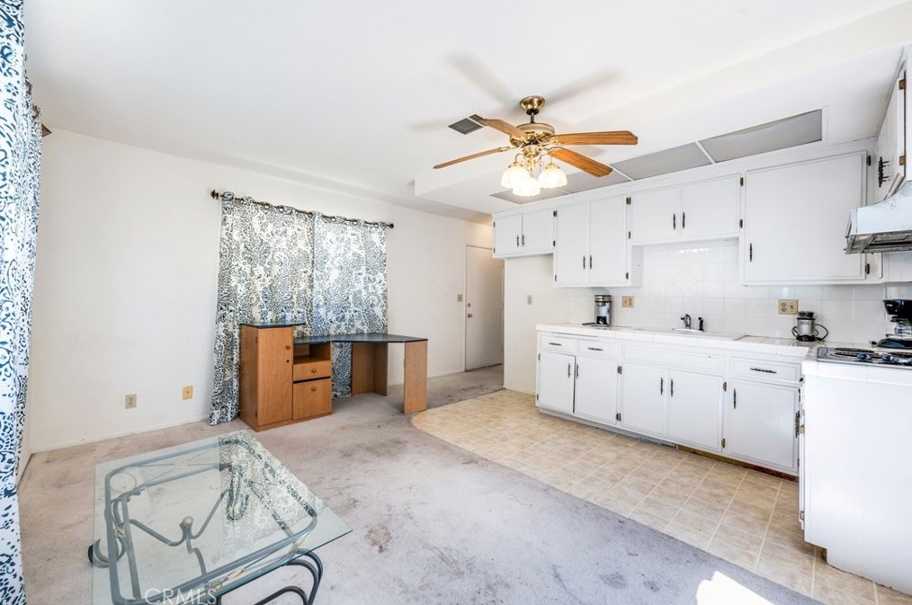 26203 Kalmia Ave, Moreno Valley CA 92557-5757 exterior