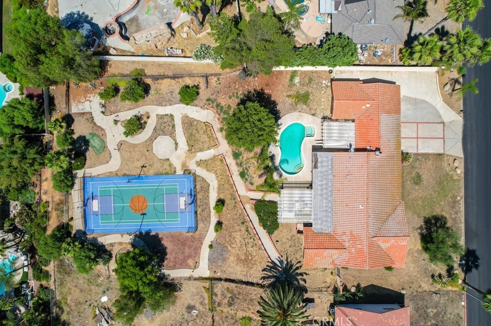 26203 Kalmia Ave, Moreno Valley CA 92557-5757 exterior