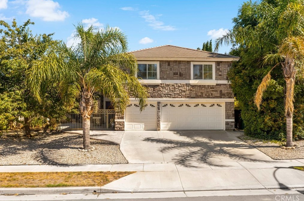 786 Pine Ridge Cir, Beaumont, CA 92223-7153
