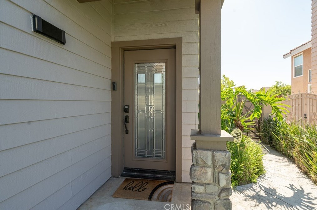 8057 Milan Ct, Fontana, CA 92336-3759