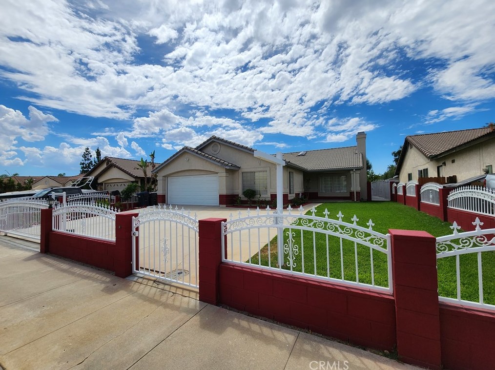 14819 Casa Loma Dr, Moreno Valley, CA 92553