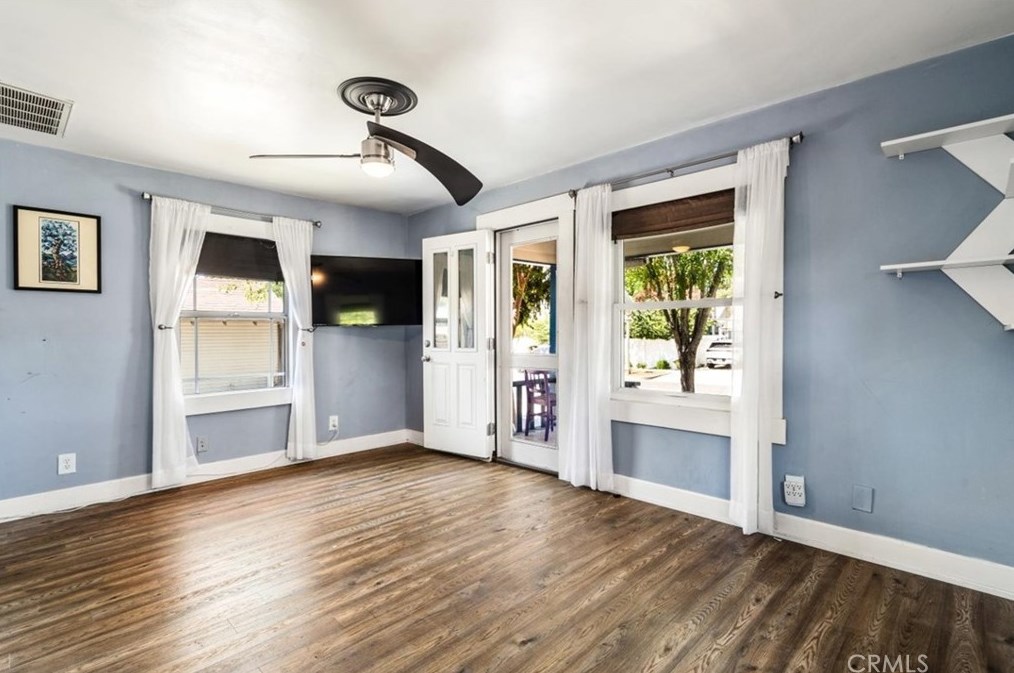 3458 Locust St, Riverside CA  92501-2636 exterior