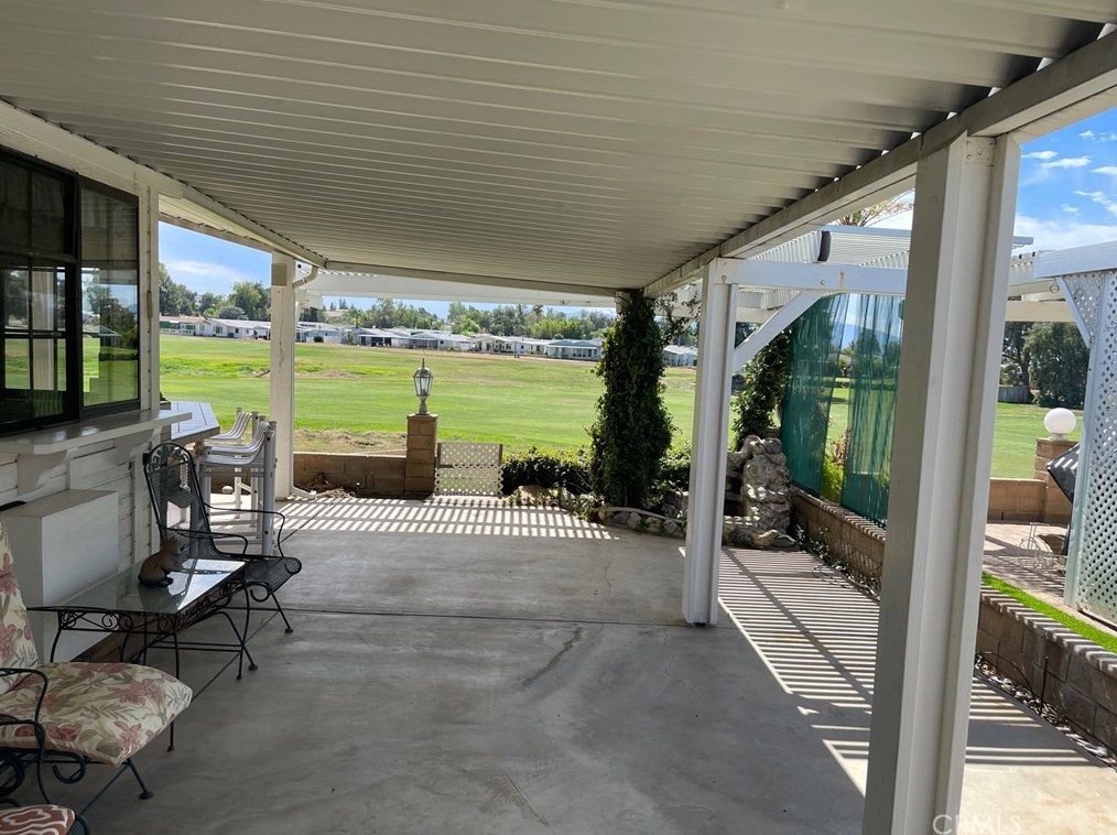 28963 Camino Alba, Murrieta CA  92563-5647 exterior