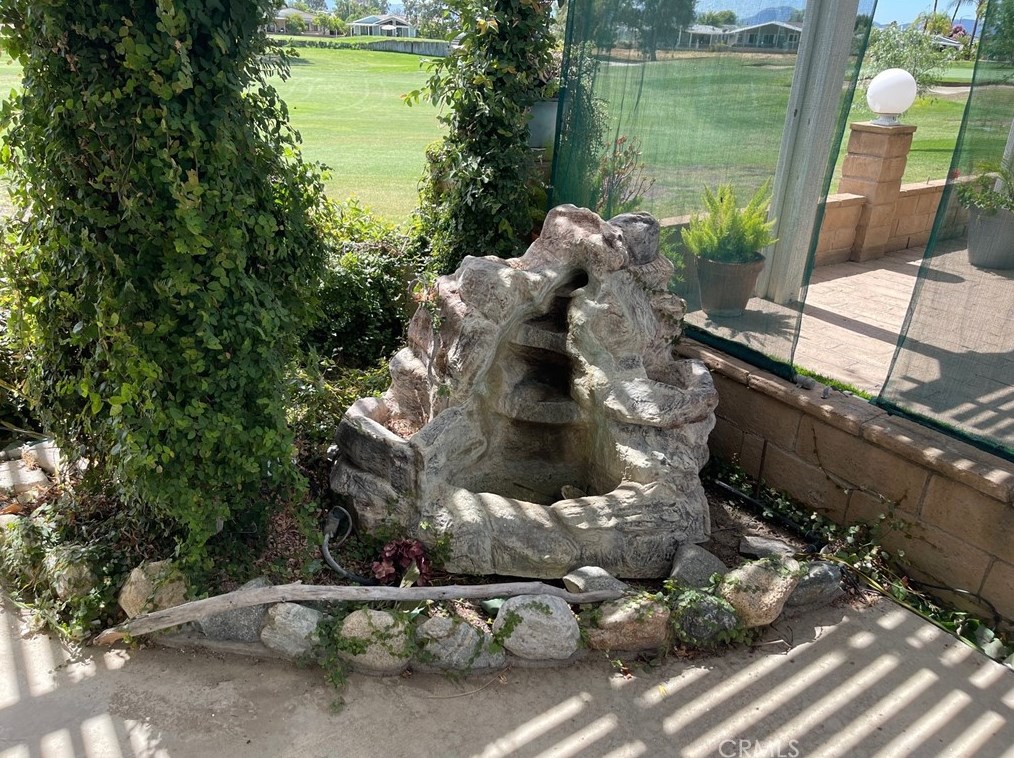 28963 Camino Alba, Murrieta CA  92563-5647 exterior