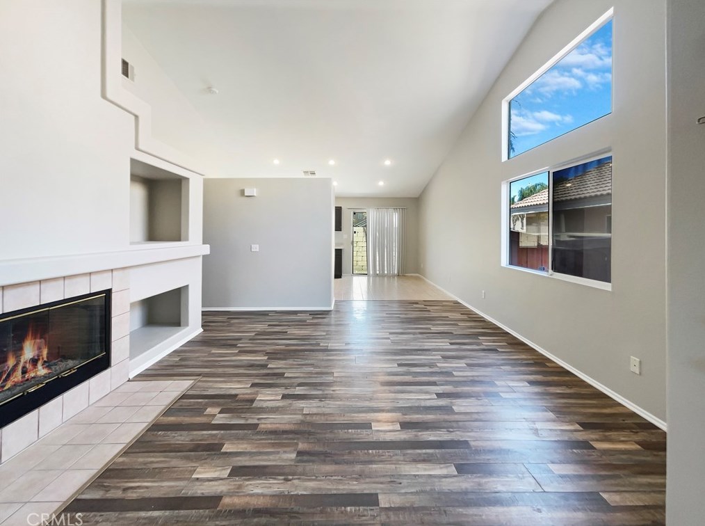 1996 Whitman Dr, San Jacinto, CA 92583