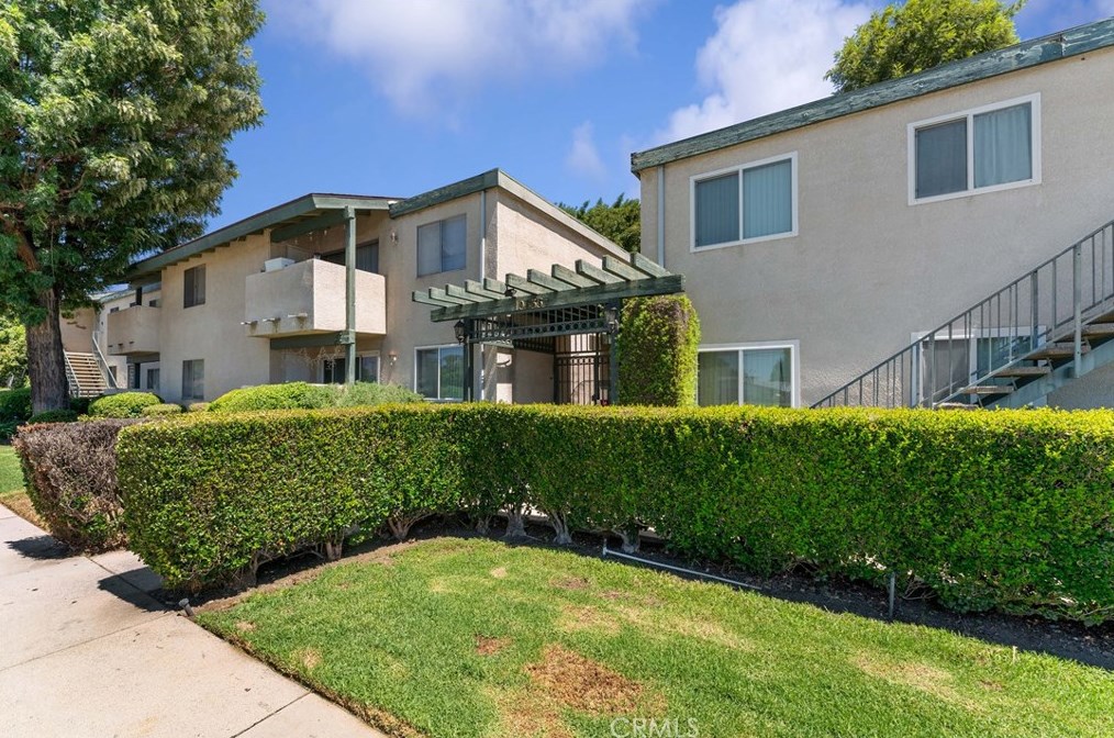 10636 Woodley Ave #37, San Fernando, CA 91344