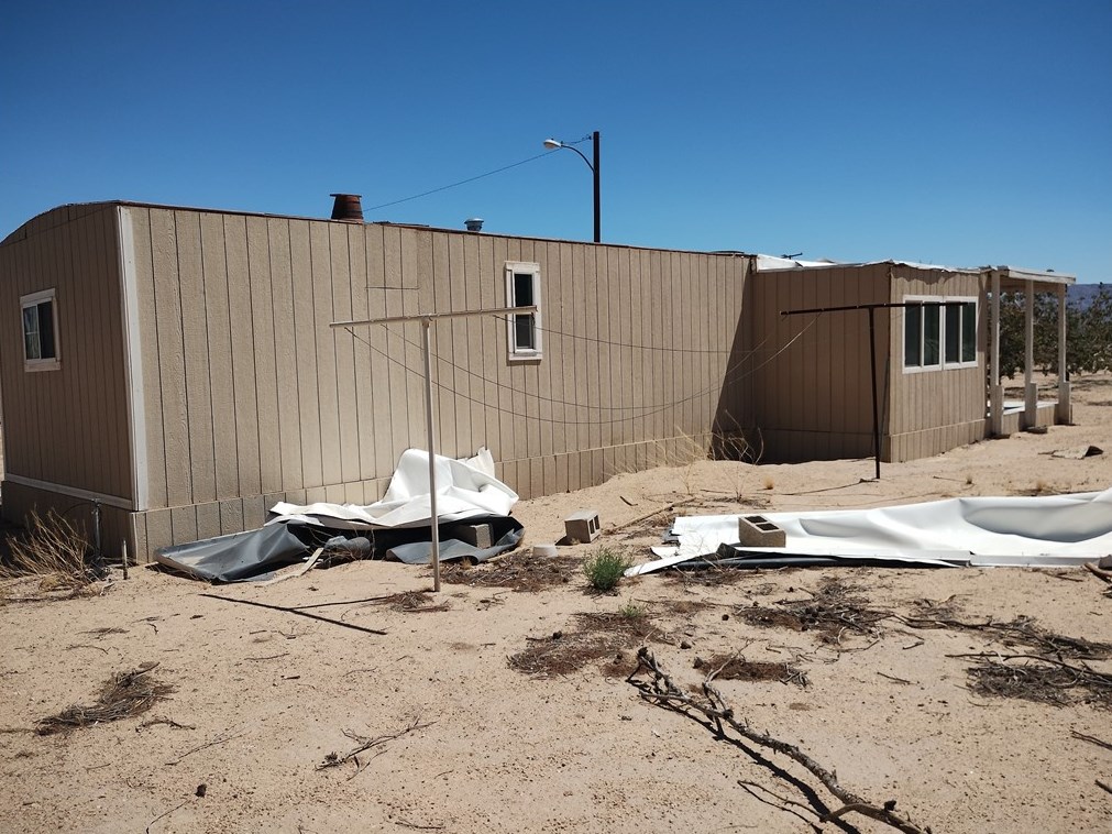 32826 Lakeview Ave, Newberry Springs CA  92365-9781 exterior