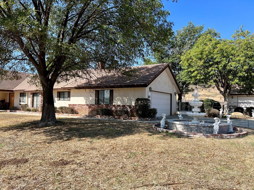 26809 California Ave, Hemet, CA 92545-9062
