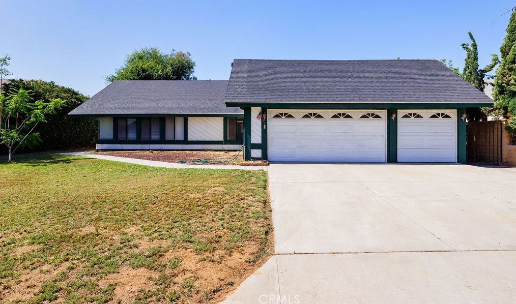 5919 Kachina Dr, Riverside, CA 92509