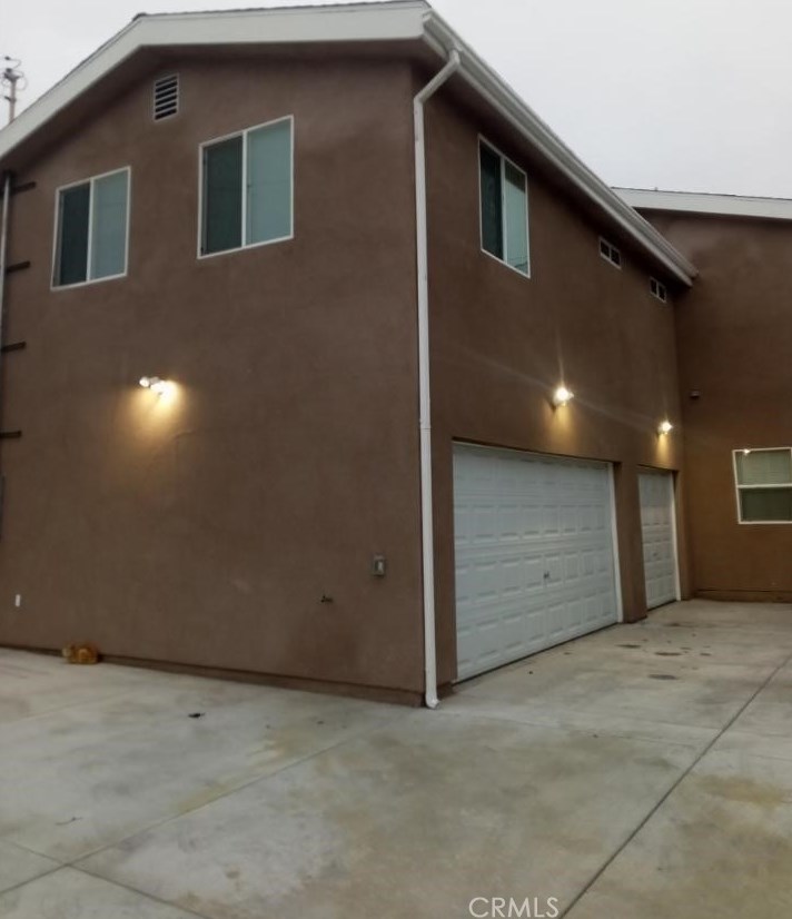 2436 115th Pl, Los Angeles, CA 90059-2124