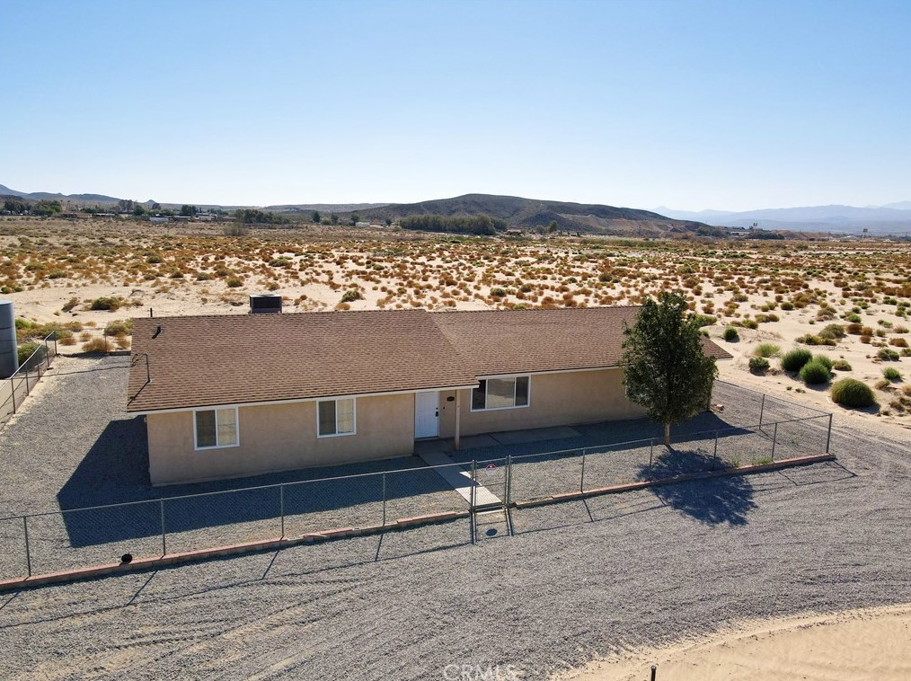 36355 River Rd, Barstow, CA 92311-1928