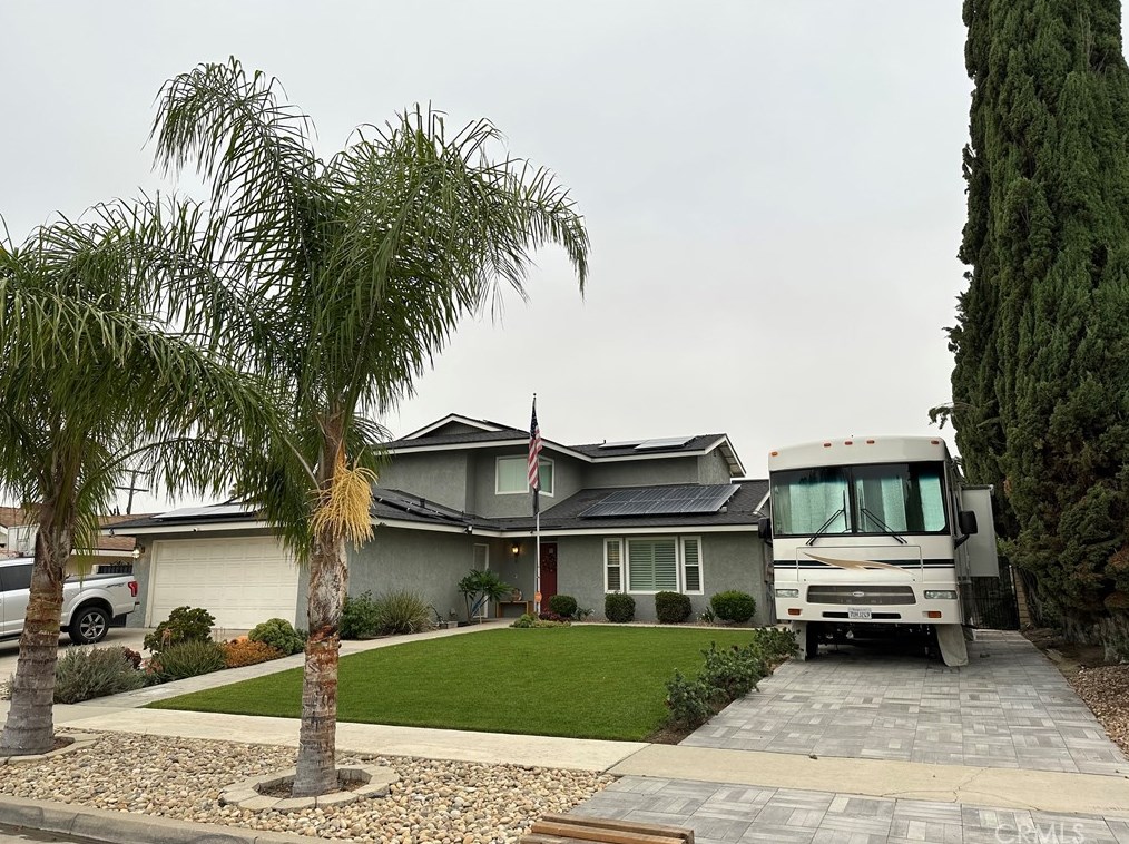 9582 Briarwood Ave, Fontana, CA 92335-5604