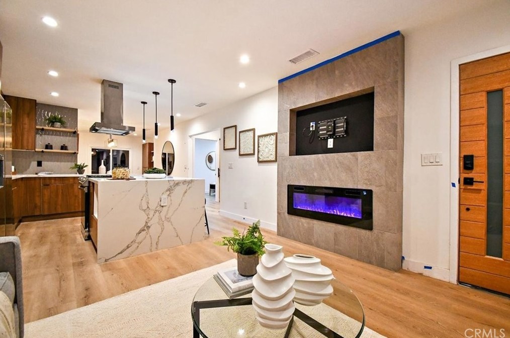 1554 Waldran Ave, Los Angeles CA  90041-2215 exterior