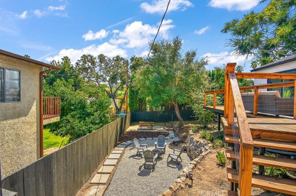 1554 Waldran Ave, Los Angeles CA  90041-2215 exterior