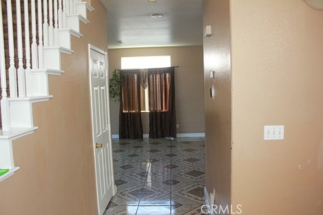 14180 Nantucket St, Hesperia CA  92344-8284 exterior