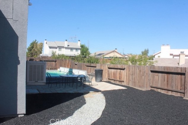 14180 Nantucket St, Hesperia CA  92344-8284 exterior