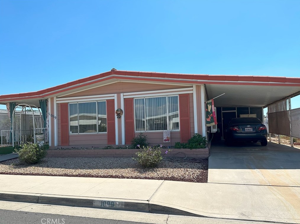 1099 San Marcos Dr, Hemet, CA 92543-6987