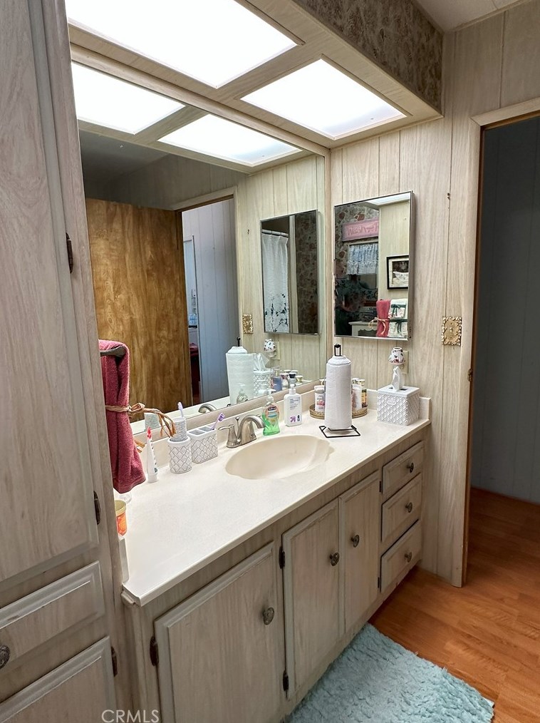 1099 San Marcos Dr, Hemet CA  92543-6987 exterior