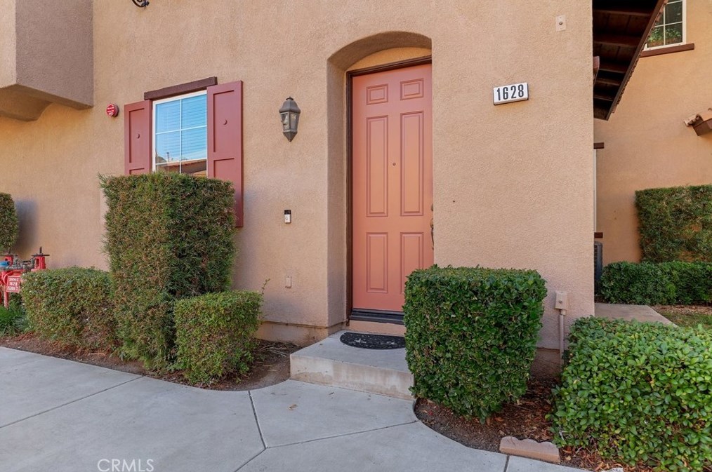 1628 Perennial Ct, Perris, CA 92571