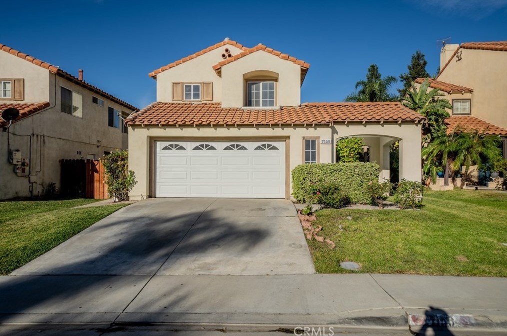 7150 Santa Barbara Ct, Fontana, CA 92336-2910