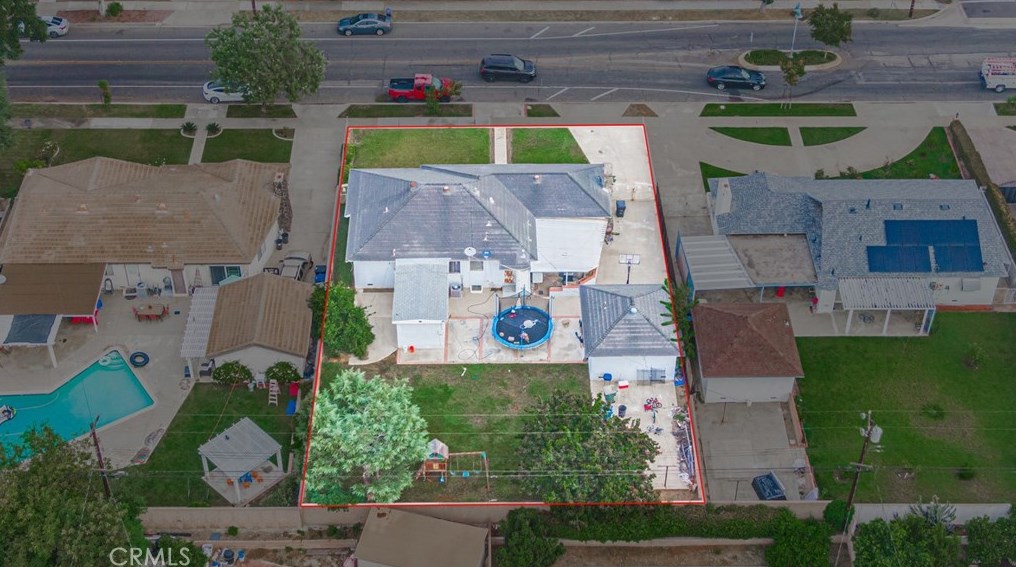761 6th St, Ontario, CA 91762-1203
