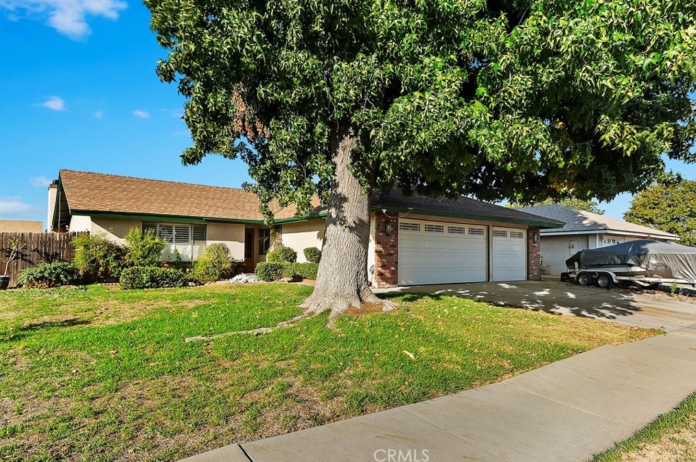 24376 Via Del Sol St, Moreno Valley CA  92553-3348 exterior