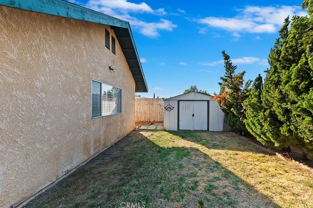 24376 Via Del Sol St, Moreno Valley CA  92553-3348 exterior