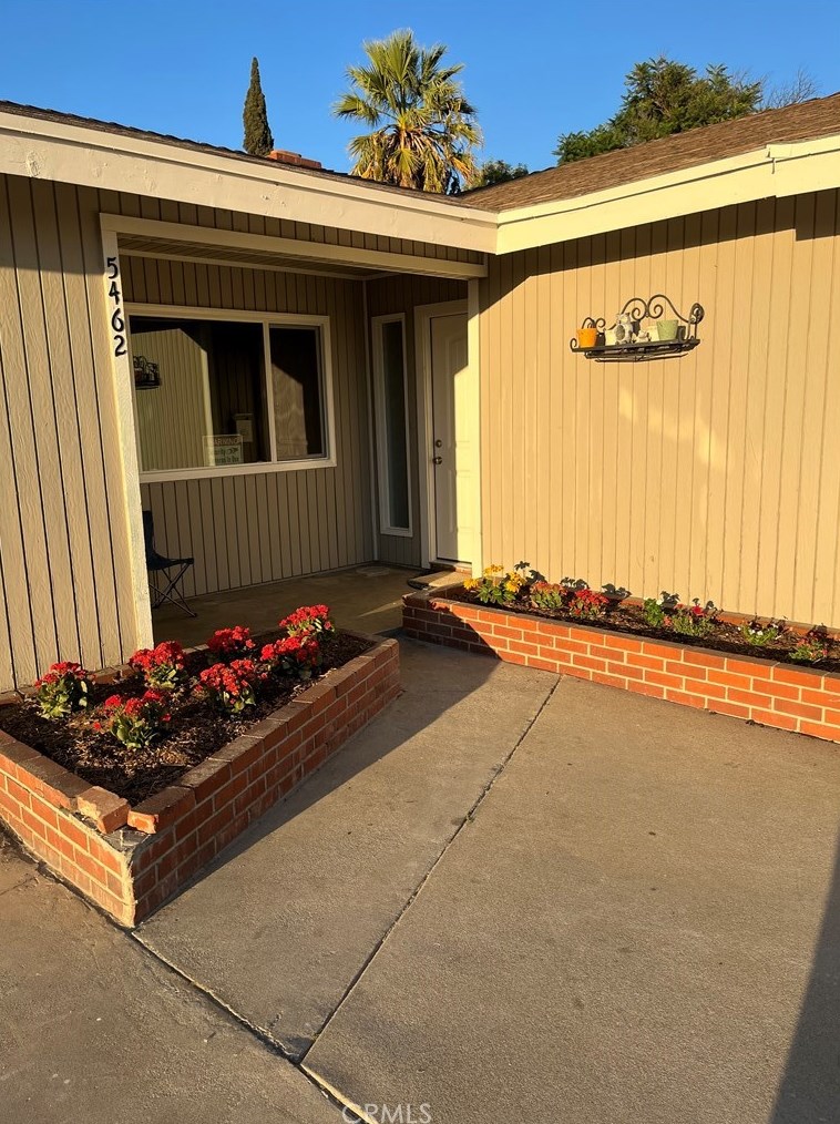 5462 La Deney St, Montclair, CA 91763-2026