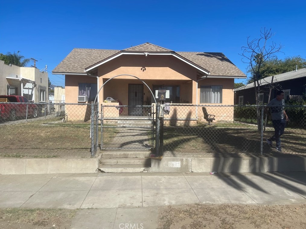 635 E D St, Ontario, CA 91764