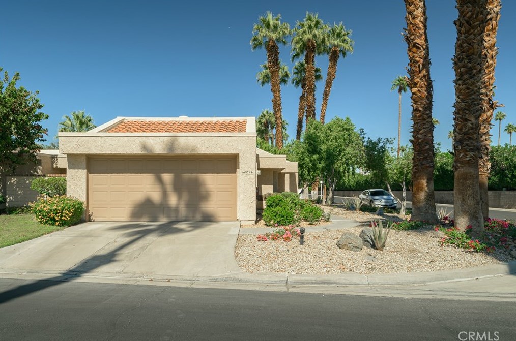 68748 Calle Tolosa, Cathedral City, CA 92234-7118