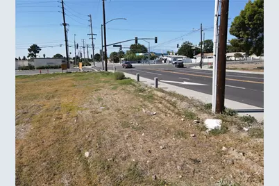 6909 Victoria Avenue #A, Highland, CA 92346 - Photo 20