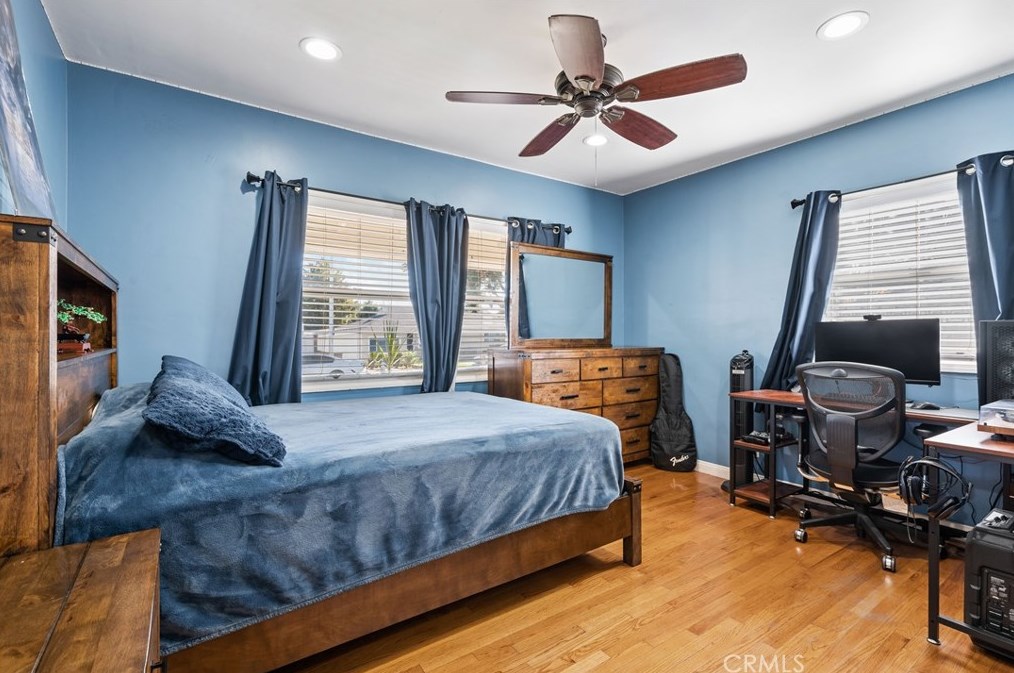 14733 Brink Ave, Norwalk CA  90650-5807 exterior