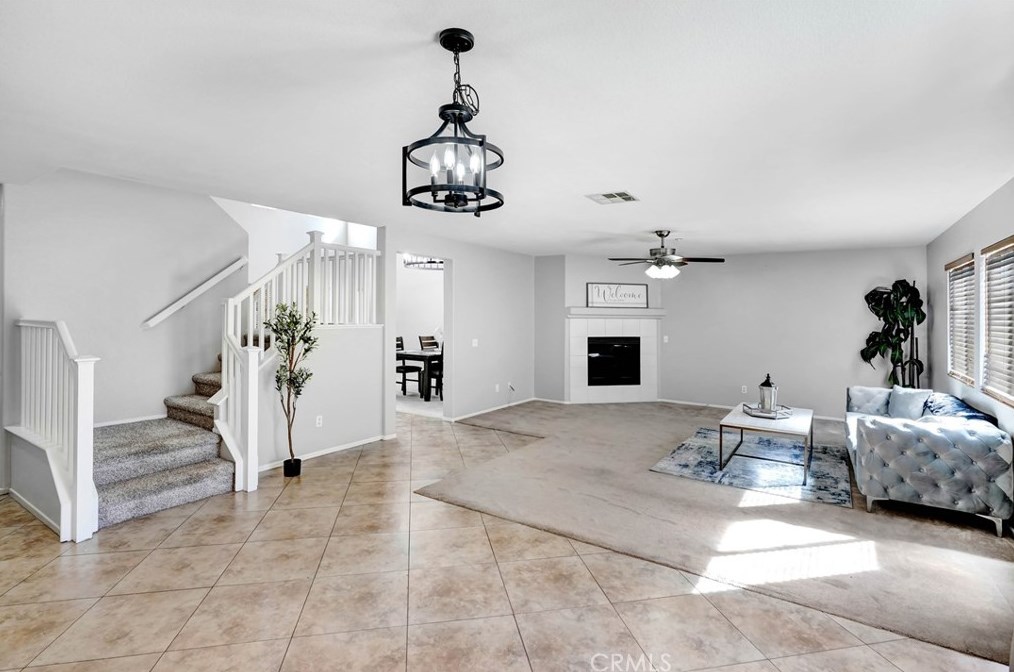 14361 Quail Ct, Fontana CA  92336-3625 exterior