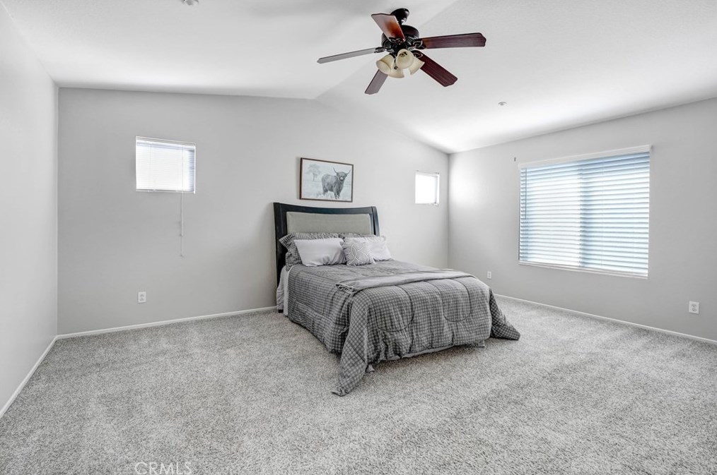 14361 Quail Ct, Fontana CA  92336-3625 exterior