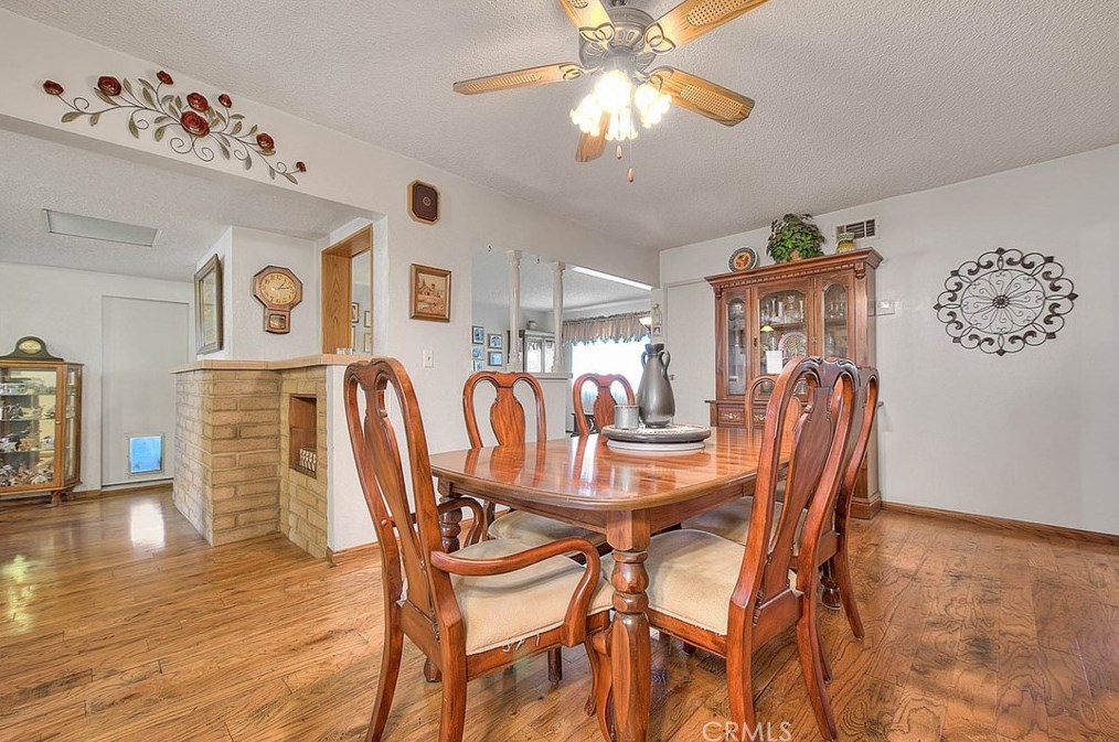 17410 Orchid Dr, Fontana CA  92335-4932 exterior