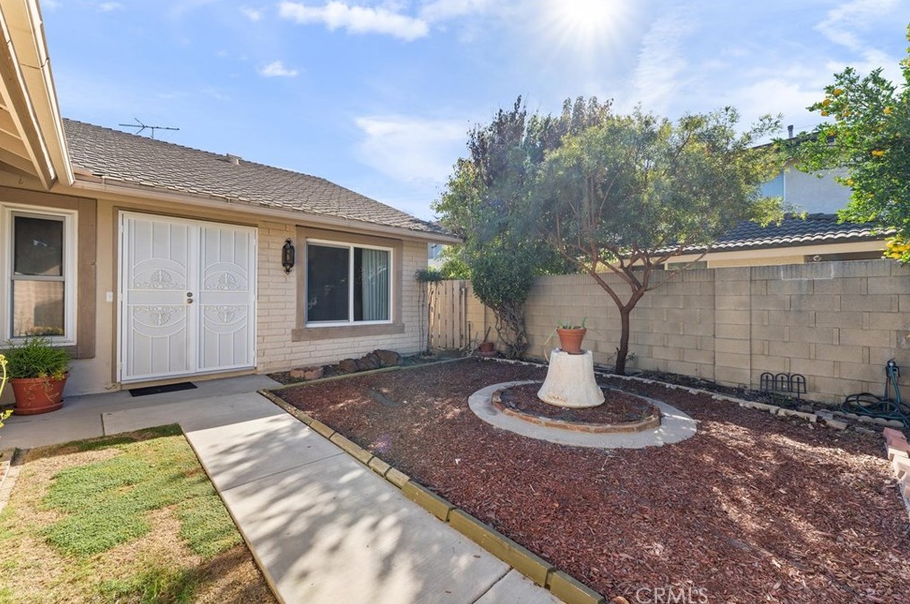 7672 El Lobo Cir, Buena Park, CA 90623