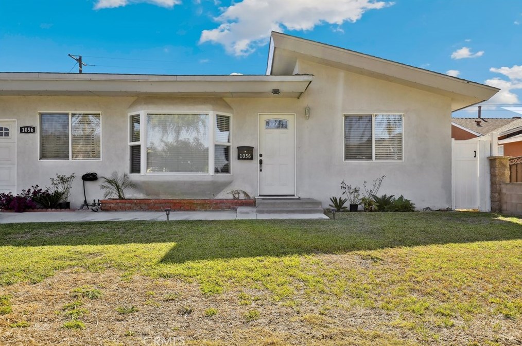 1056 E Renwick Rd, Glendora, CA 91740